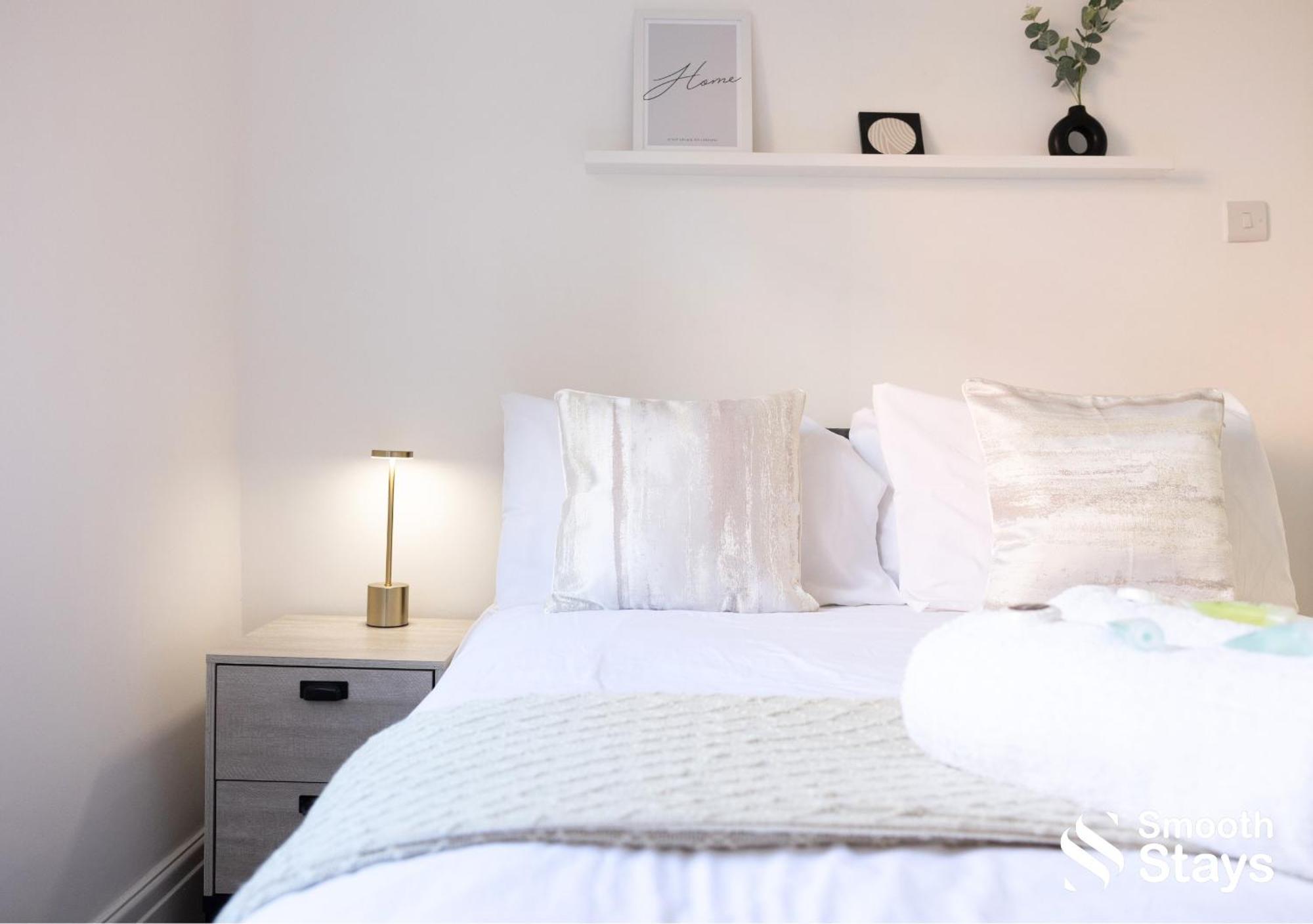 One Bedroom Apartment At Smooth Stays Short Lets & Serviced Accommodation Preston With Parking Near Train Station Luaran gambar