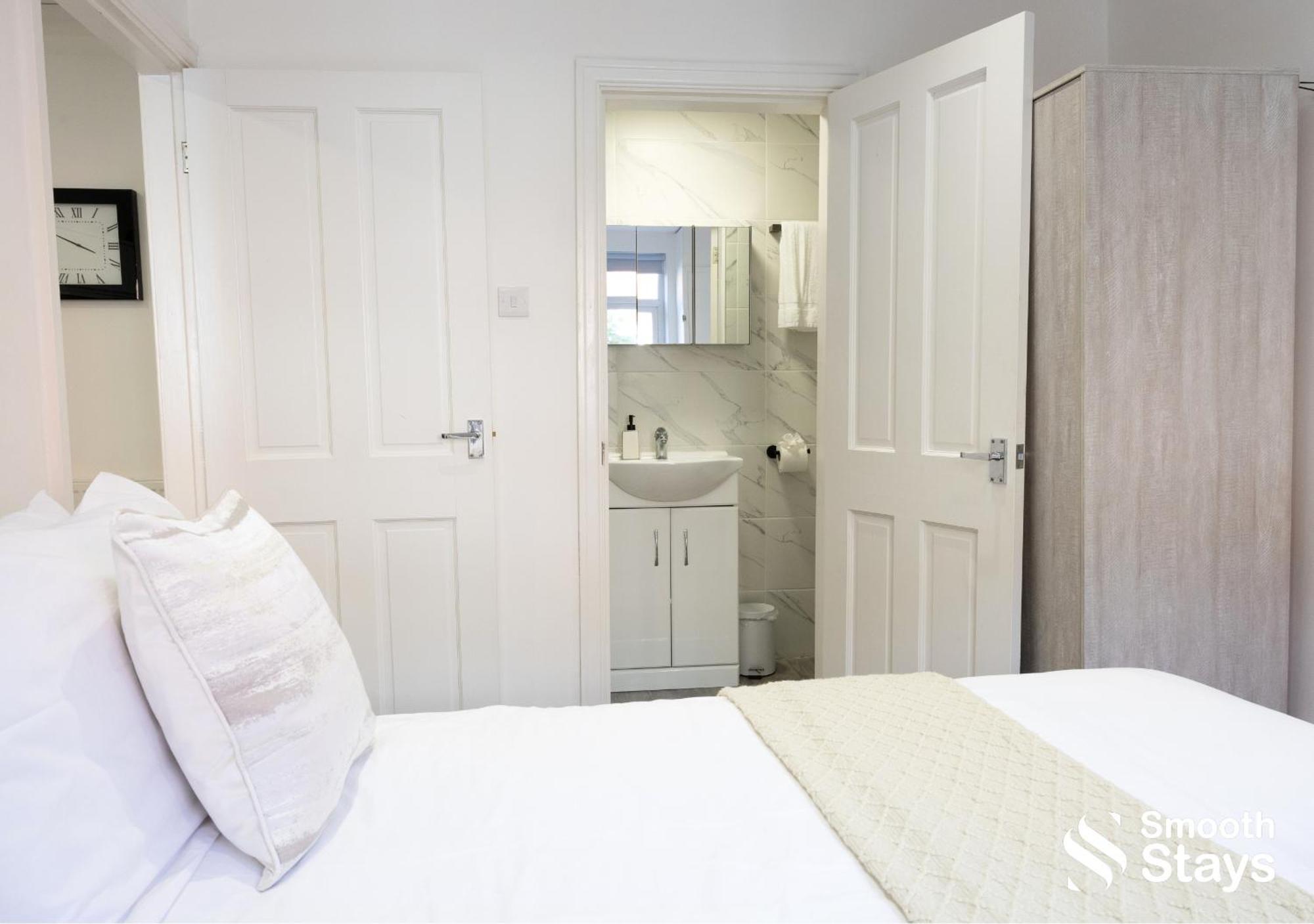 One Bedroom Apartment At Smooth Stays Short Lets & Serviced Accommodation Preston With Parking Near Train Station Luaran gambar